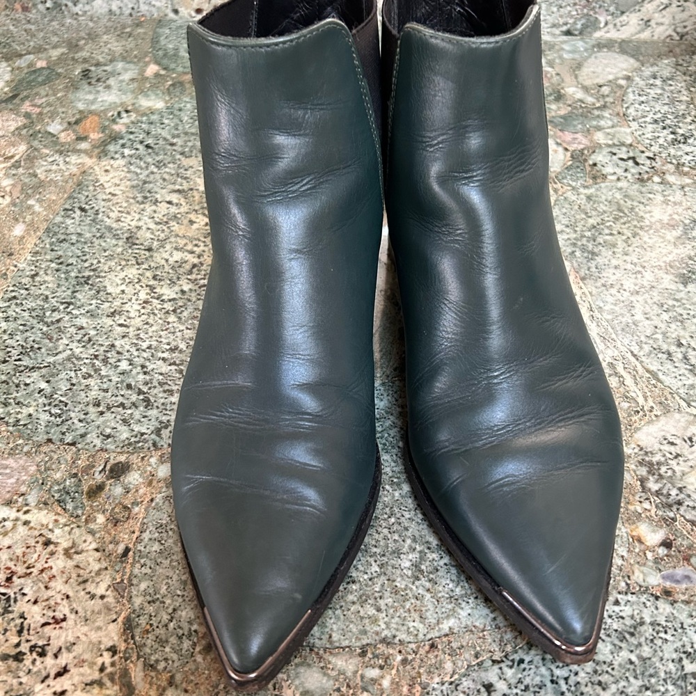 Acne Studios Jensen Leather Chelsea Boot 39